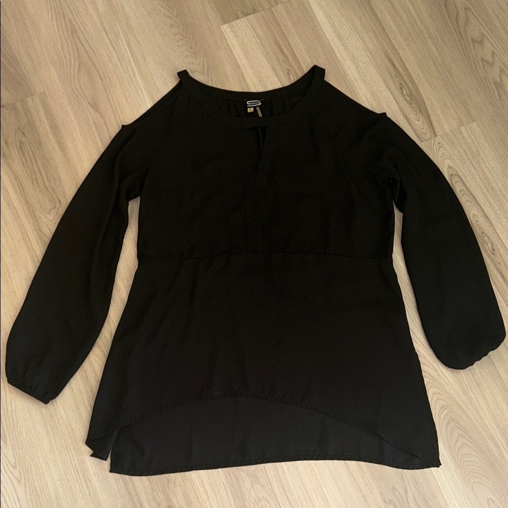 Sioni Women's Open Shoulder LS Top M Black Hi/Low Hem Date Night Out Party